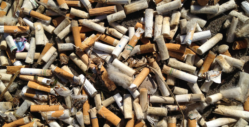 Sigarettenpeuken en de verantwoordelijke producent