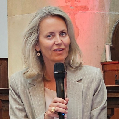 Esther Peters