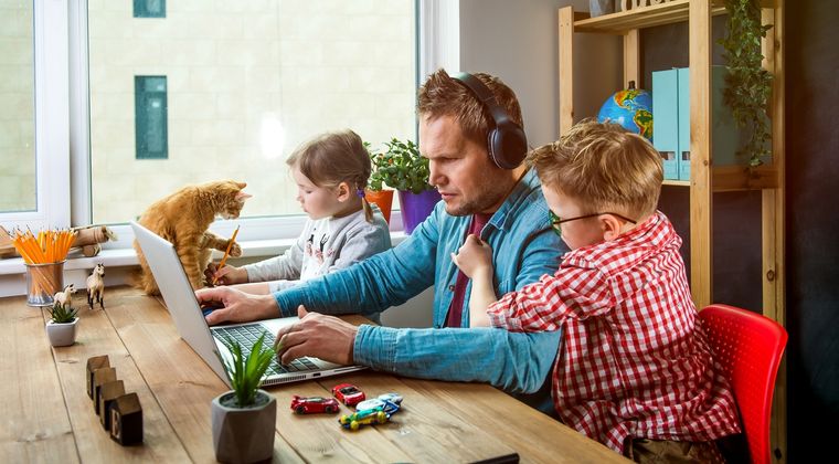 Jongeren hebben meer last van thuiswerken