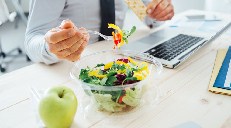 Tips voor gezonde voeding op de werkvloer